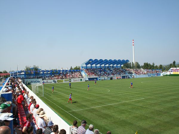 Štadión FC ViOn (Zlaté Moravce)