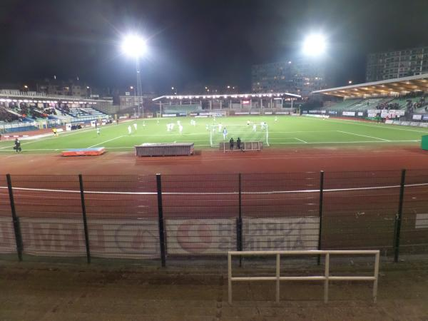 Stade Communal du Tivoli (La Louvière)