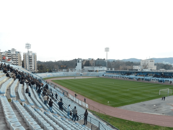 Stadiumi Kombëtar Qemal Stafa (Tiranë (Tirana))