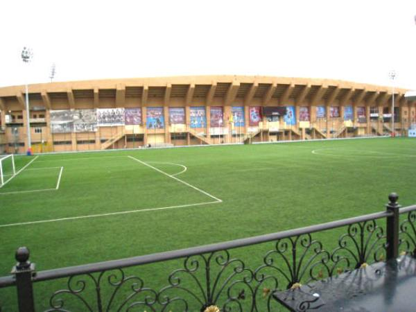 Yavuz Selim Stadı (Trabzon)