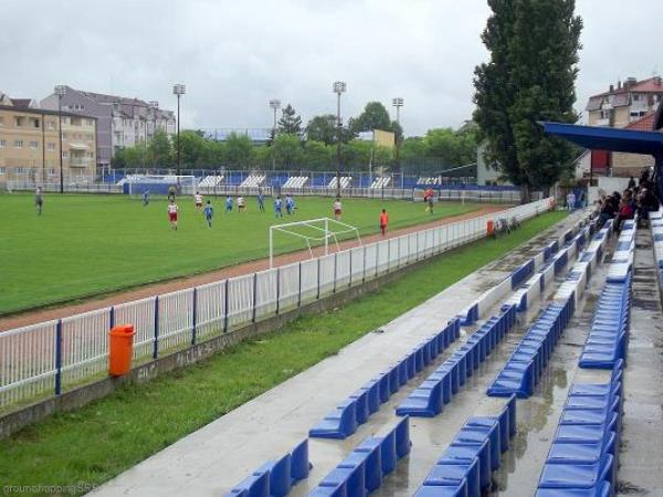 Stadion FK Jedinstvo (Stara Pazova)