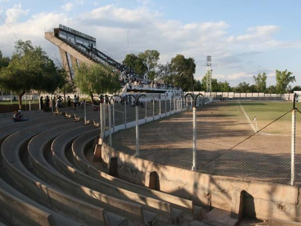 Estadio Víctor Antonio Legrotaglie (Mendoza, Provincia de Mendoza)