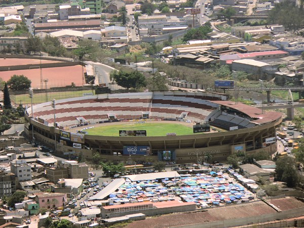 Estadio José de la Paz Herrera Uclés (Tegucigalpa)