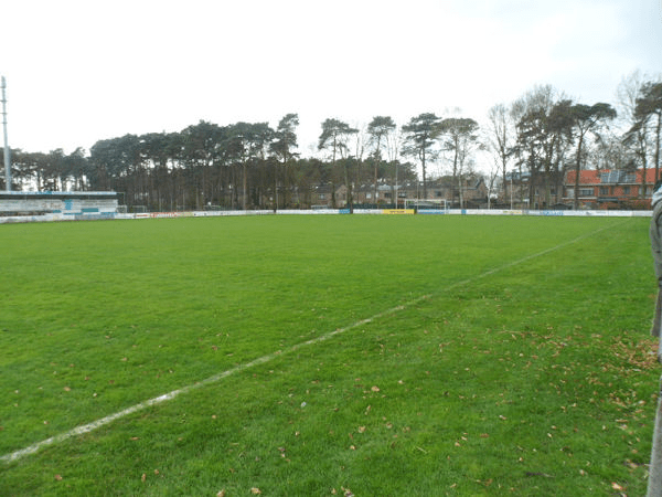 F. Raes - Van Thillostadion