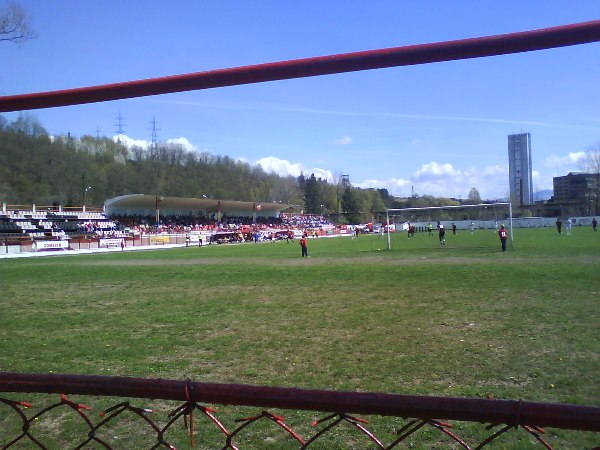 Stadionul Minerul (Lupeni)