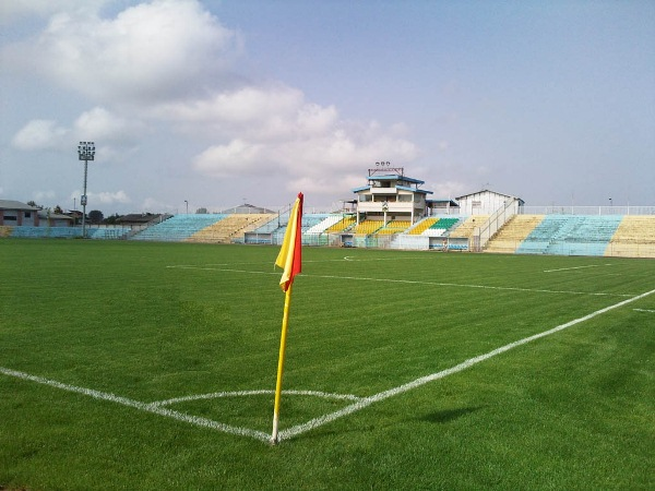 Sirous Ghayeghran Stadium (Bandar-e-Anzalī)