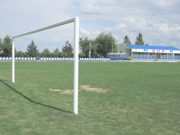 Stadion Zatys (Hornostayivka)