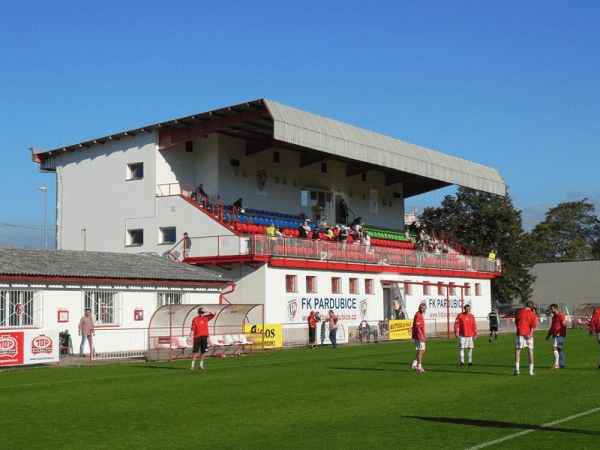 Hrište 2 Stadion K Vinici (Pardubice)