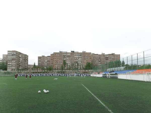 Banants Artificial Field