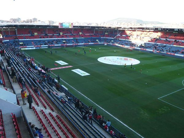 Estadio El Sadar (Pamplona (Iruñea))