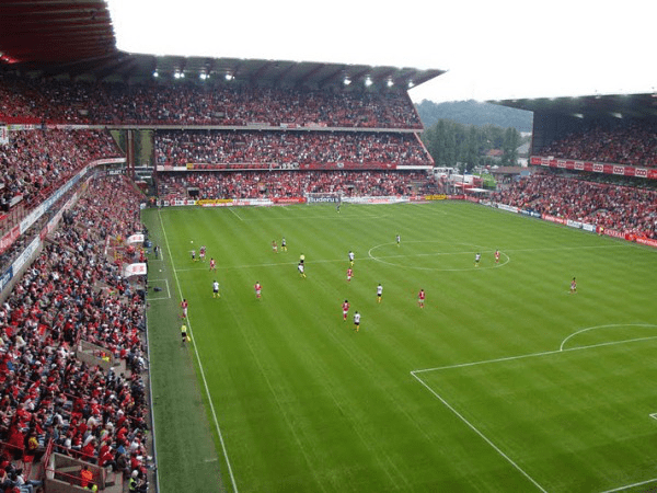 Stade Maurice Dufrasne (Liège (Luik))