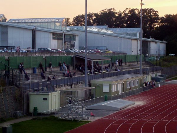 Guildford Spectrum Athletics Stadium (Guildford, Surrey)