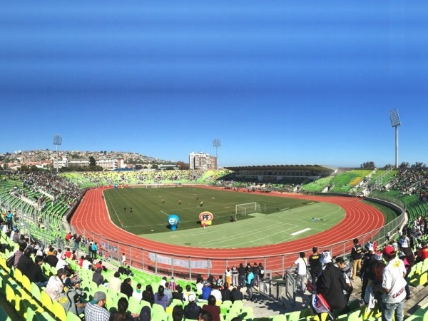 Estadio Elías Figueroa Brander