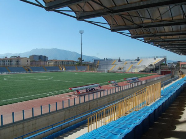 Stadio Alfredo Giraud (Torre Annunziata)