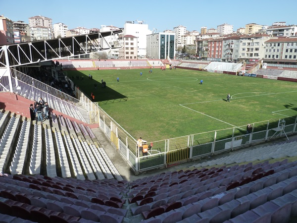 Radyo Seymen Kartal Stadı