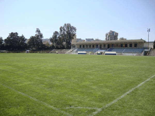 Stadiumi Selman Stërmasi (Tiranë (Tirana))