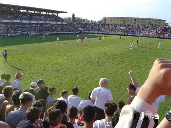Stadion Mladost Kakanj (Kakanj)