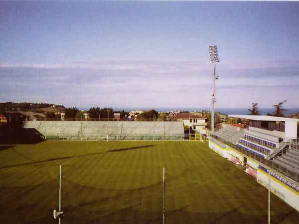 Stadio Bruno Recchioni (Fermo)