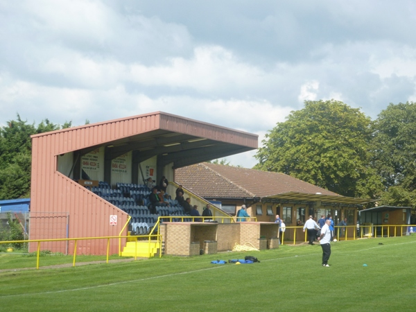 Cricket Field Road (Newmarket, Suffolk)