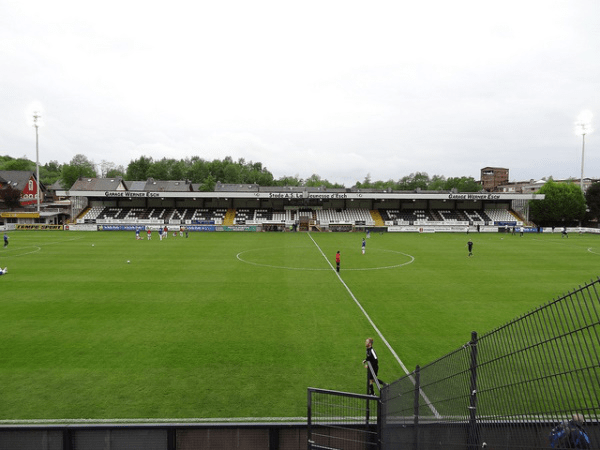 Stade de la Frontière (Esch-Uelzecht (Esch-sur-Alzette))