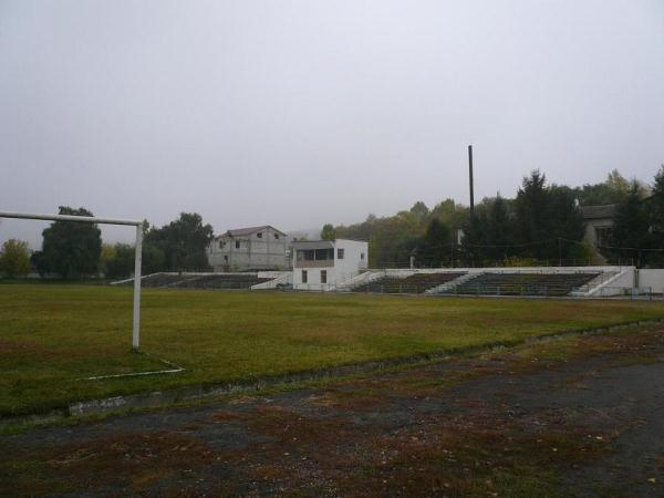 Stadionul Orăşenesc (Zagon)