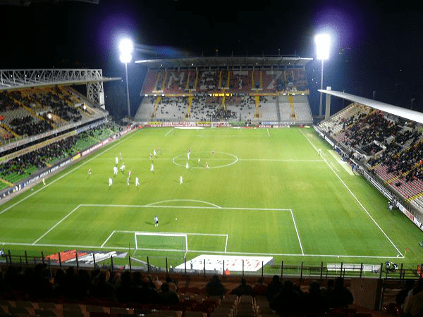 Stade Saint-Symphorien (Longeville-lÃ¨s-Metz)