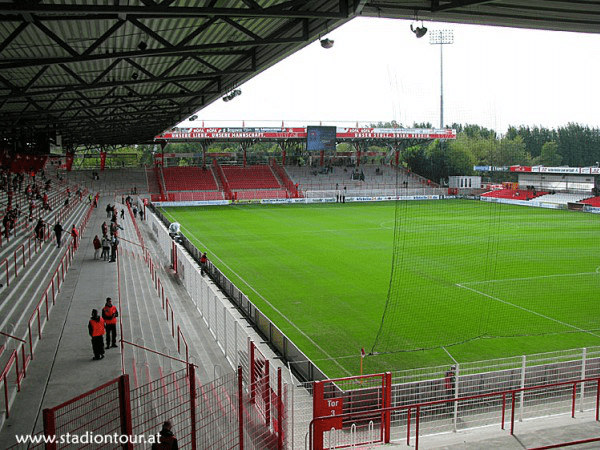 Stadion An der Alten FÃ¶rsterei (Berlin)