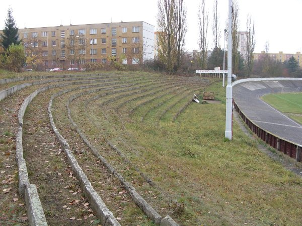 Stadion TJ Dynamo ZČE Plzeň (Plzeň)