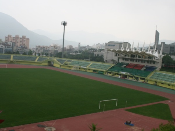 Geoje Stadium (Geoje)