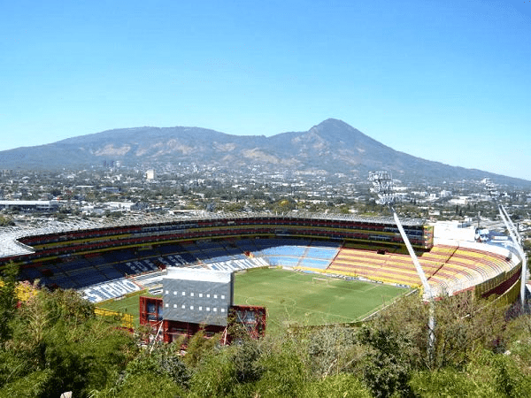 Estadio Cuscatlán (San Salvador)