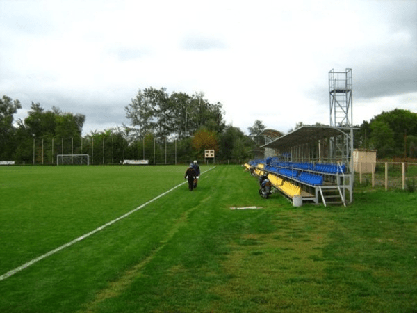 Stadion Plysky (Plysky)