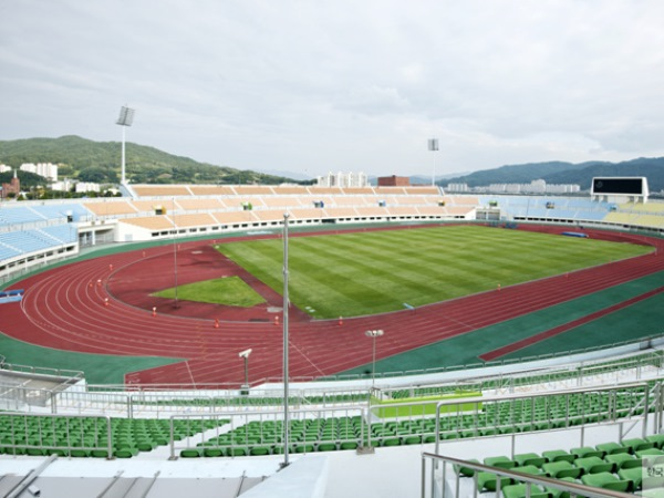 Gimcheon Stadium (Gimcheon)