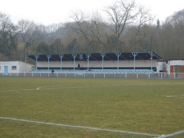 Stade Nicolas Coupé (Ailly-sur-Somme)