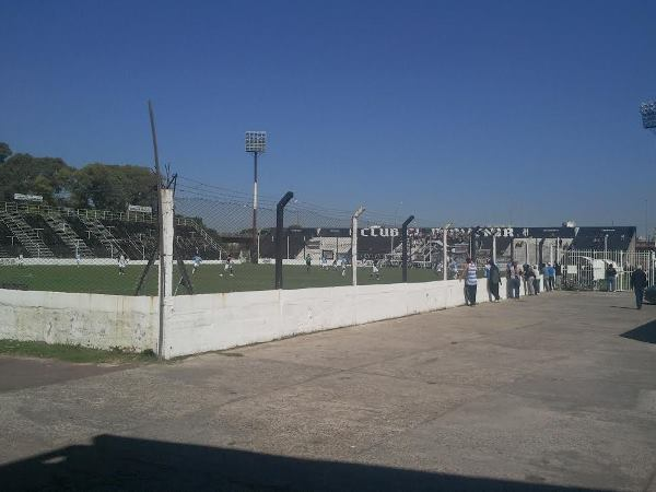 Estadio Gildo Francisco Ghersinich (Gerli, Provincia de Buenos Aires)