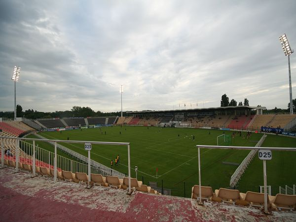 Stade de la Vallée du Cher (Tours)