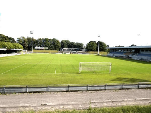 Burgermeester Van De Wiele Stadion (Deinze)