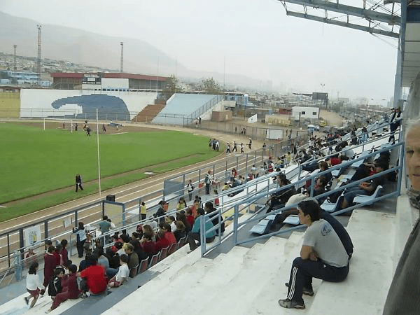 Estadio Tierra de Campeones (Iquique)