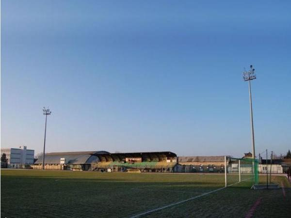 Stade Jules Ladoumègue (Romorantin-Lanthenay)