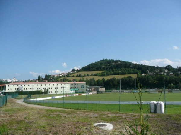 Stade Aimé Jacquet (L'Etrat)