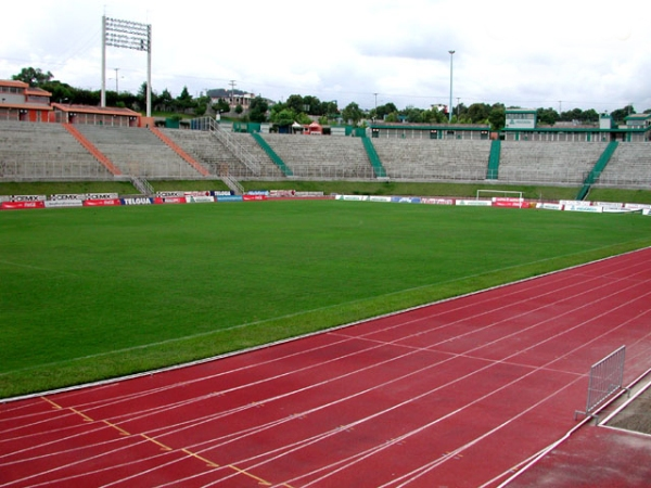 Estadio Cementos Progreso (Ciudad de Guatemala)