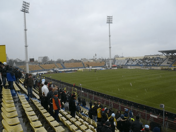 Stadionul Tineretului (Strand)