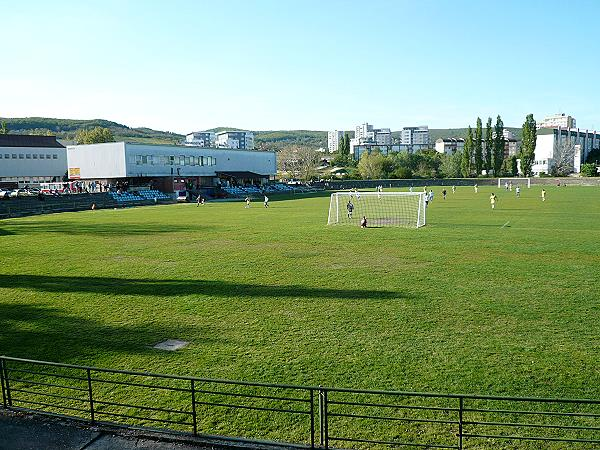 Štadión FK Rača (Bratislava)