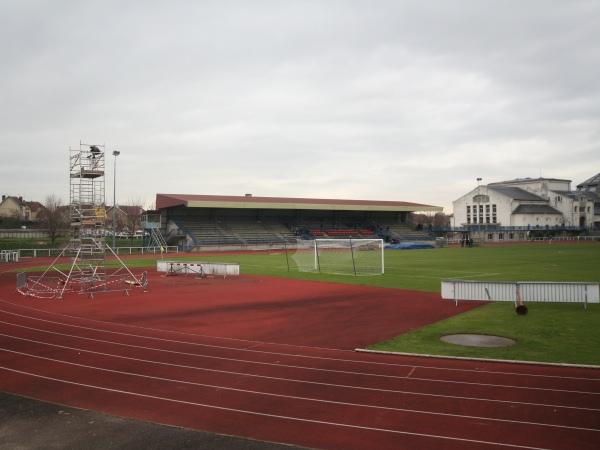 Stade Robert Sayer (Thaon-lès-Vosges)