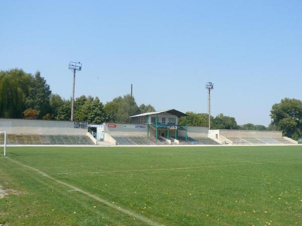 Stadionul Glodeni (Glodeni)