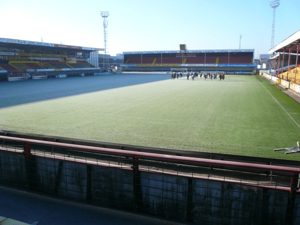 AFAS-stadion Achter de Kazerne (Mechelen (Malines))
