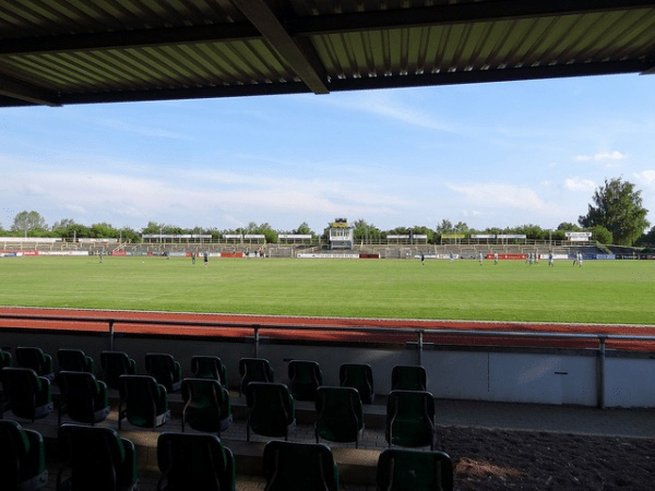 Stadtstadion Merseburg (Merseburg)