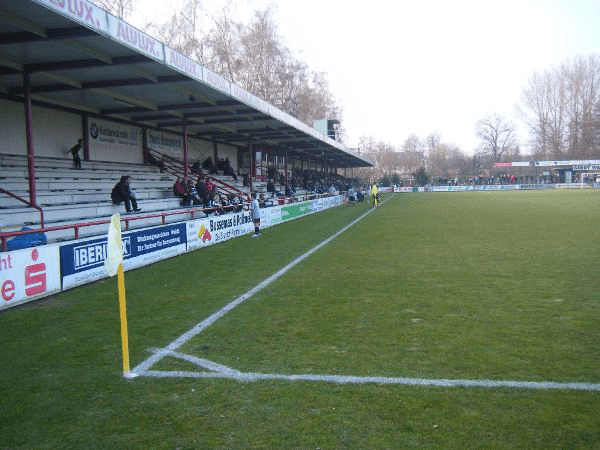 Stadion an der Poststraße (Verl)