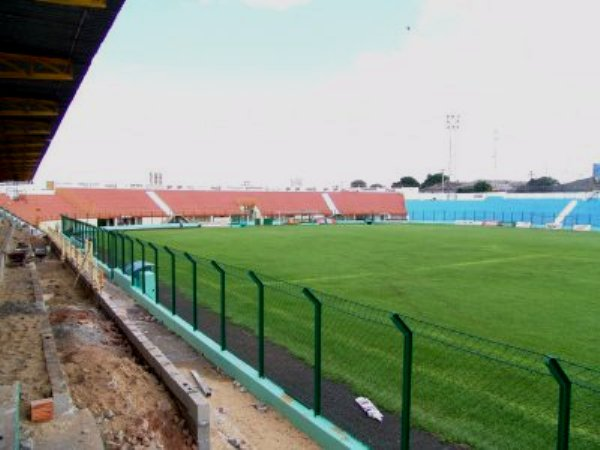 Estádio Municipal Frederico Dalmazo