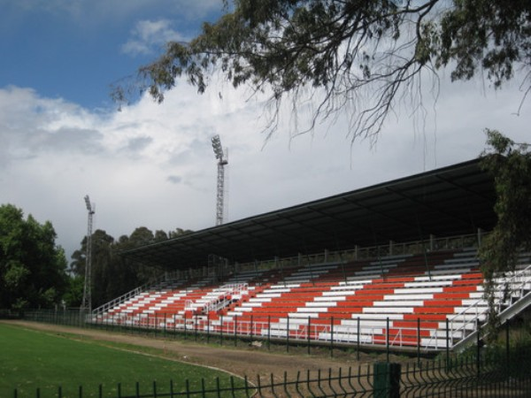 Estadio Municipal Alberto Larraguibel Morales (Angol)