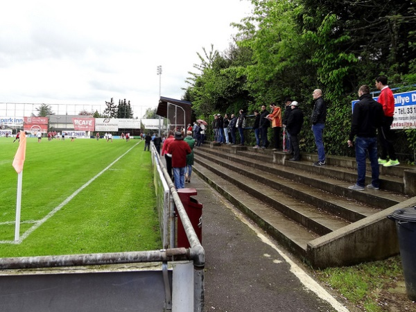 Terrain de Football Cents